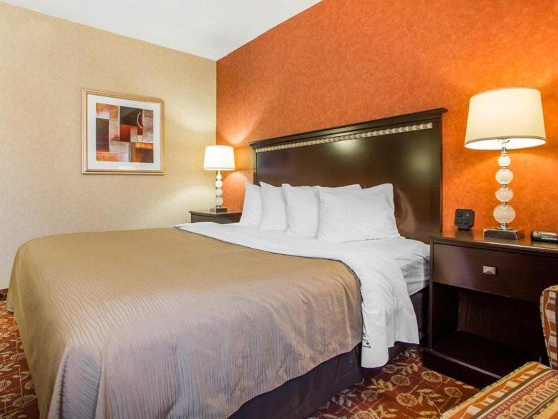 Quality Inn Вайнленд Екстер'єр фото