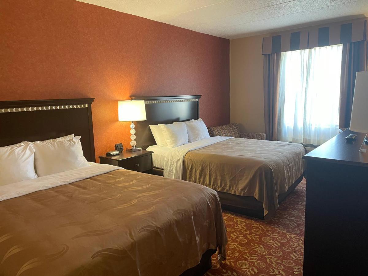 Quality Inn Вайнленд Екстер'єр фото
