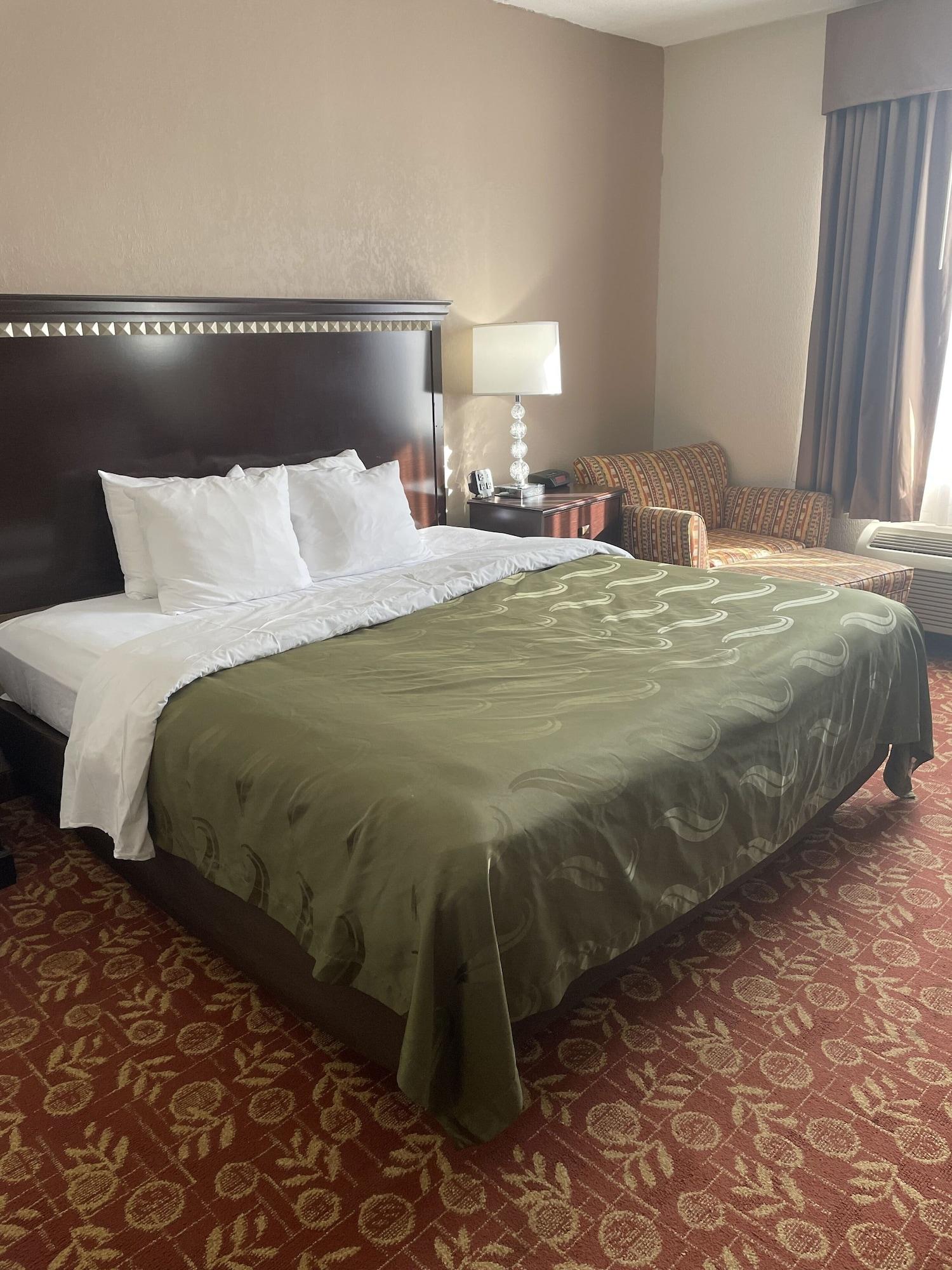 Quality Inn Вайнленд Екстер'єр фото