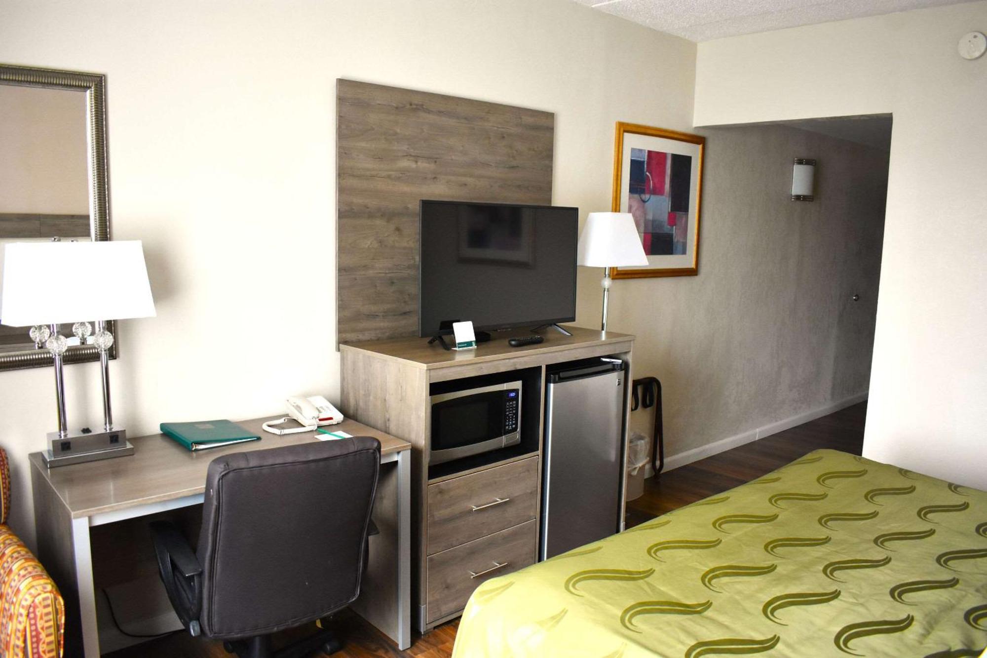 Quality Inn Вайнленд Екстер'єр фото
